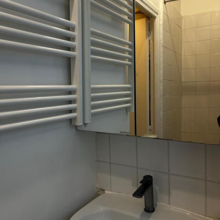 Big studio in the center of Paris - Appartement - 13