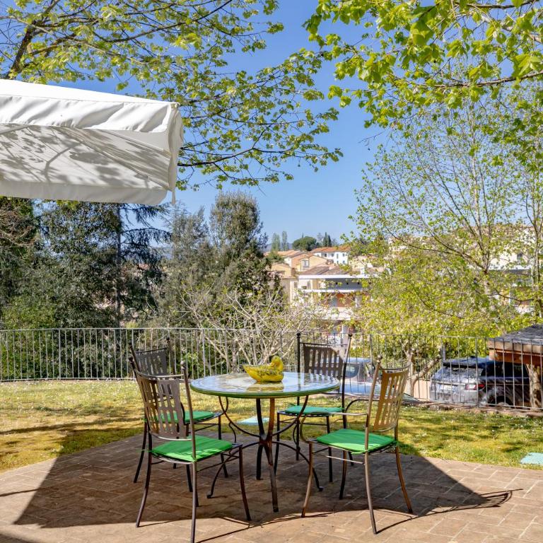 GuestHost - Bright Apartment with garden - One-Bedroom Apartment - 11
