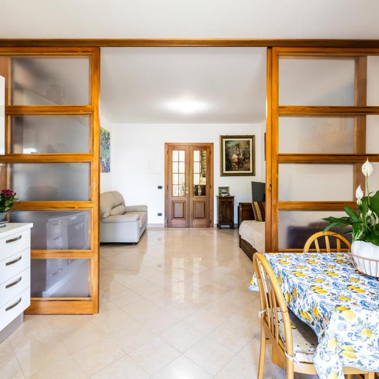 GuestHost - Bright Apartment with garden - One-Bedroom Apartment - 18