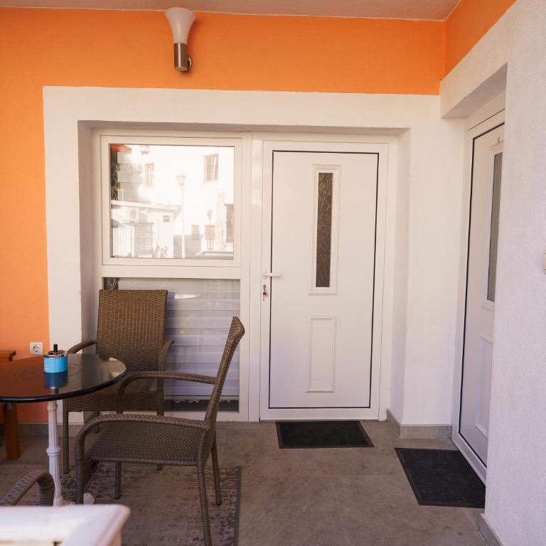 Central Spot by ToRo - One-Bedroom Apartment - 19