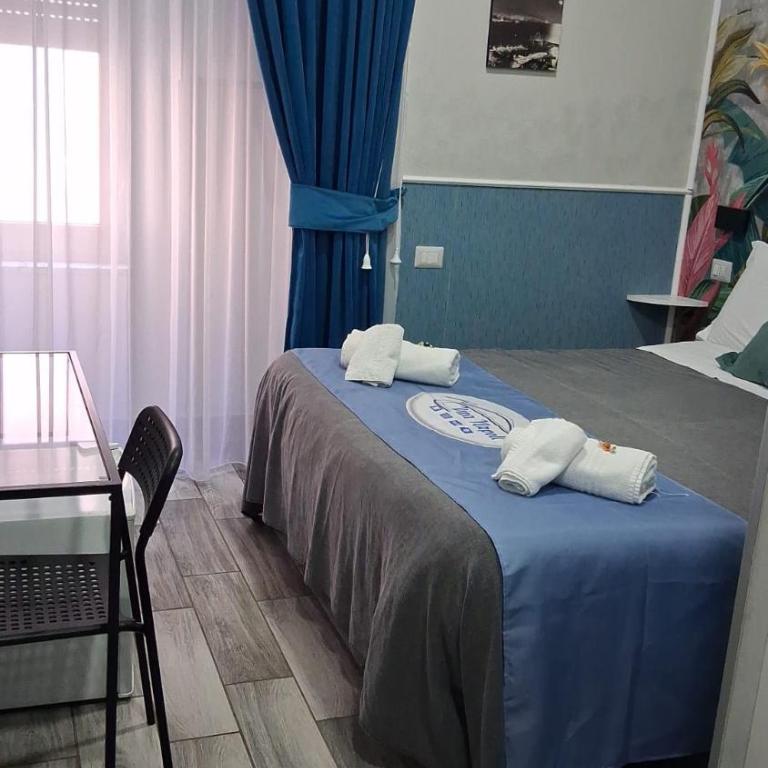 B&B VIVA NAPOLI - Camera Matrimoniale con Bagno Privato - 7
