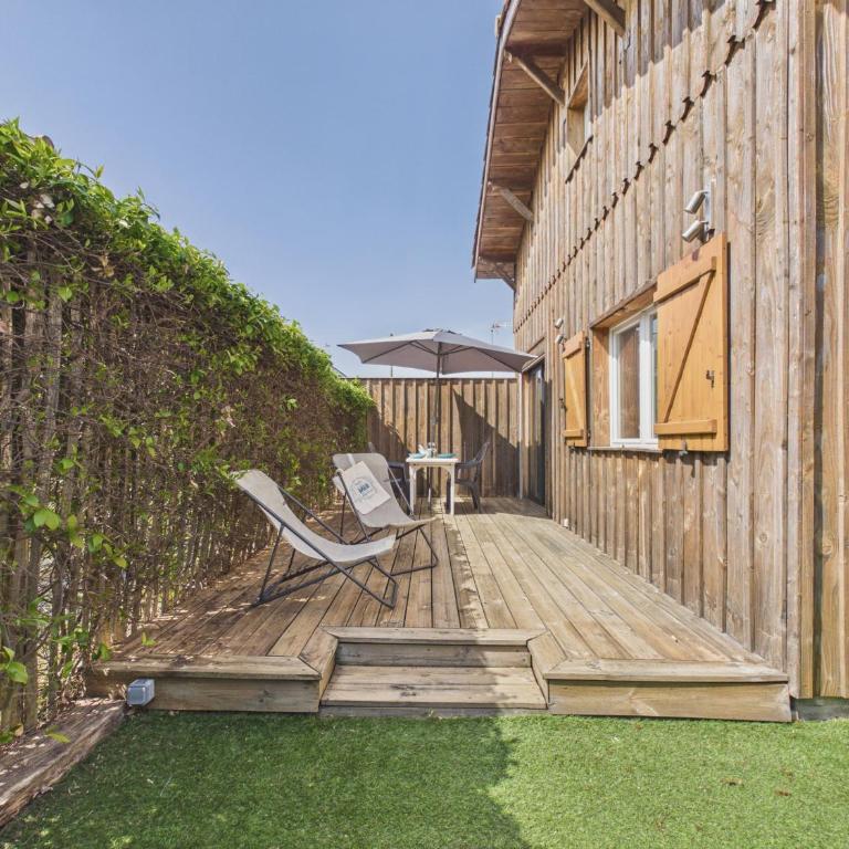Chalet 700m de la mer, ideal 2 adultes 2 enfants - Chalet - 6