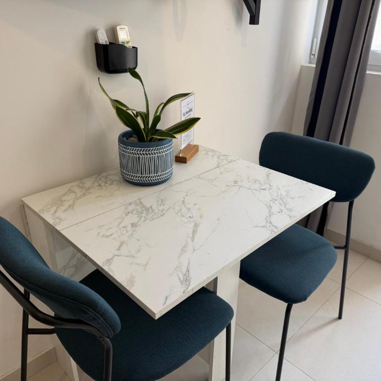 Coastal Gem - Private Parking & Air Conditioning - Appartement 1 Chambre - 8