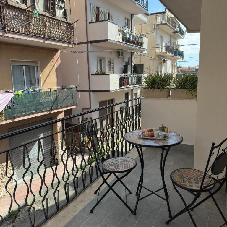 Anacapri Apartment - Appartamento con 2 Camere da Letto e Balcone - 45