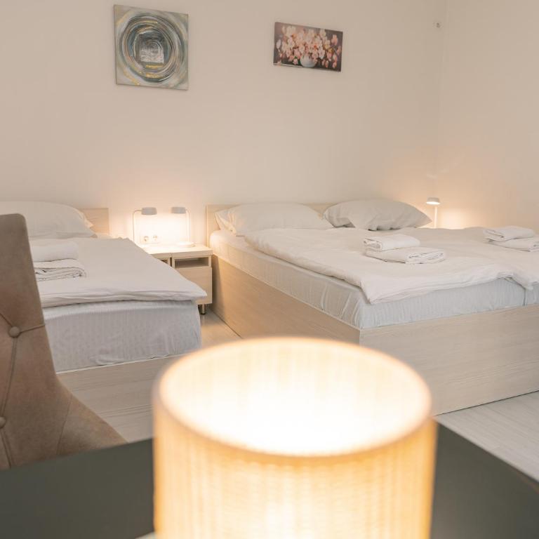 Central Spot by ToRo - One-Bedroom Apartment - 4