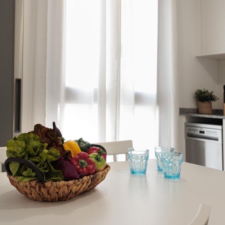 LETS HOLIDAYS Wake Up by the Sea in Victoria apartment 1 - Apartamento - 17
