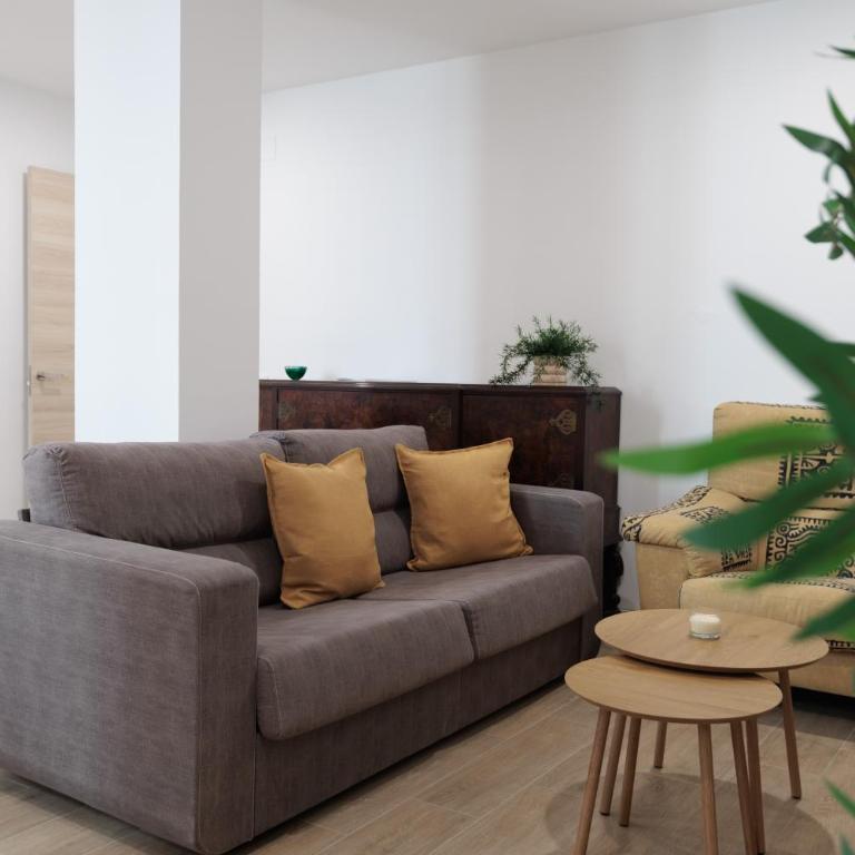 LETS HOLIDAYS Wake Up by the Sea in Victoria apartment 1 - Apartamento - 24