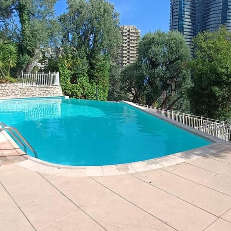 2 p BEAUSOLEIL near MONACO piscine sea view parking - Appartement - 1