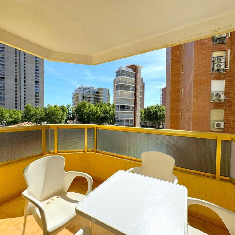 Torre Gerona 4 - Apartamento de 2 dormitorios - 2