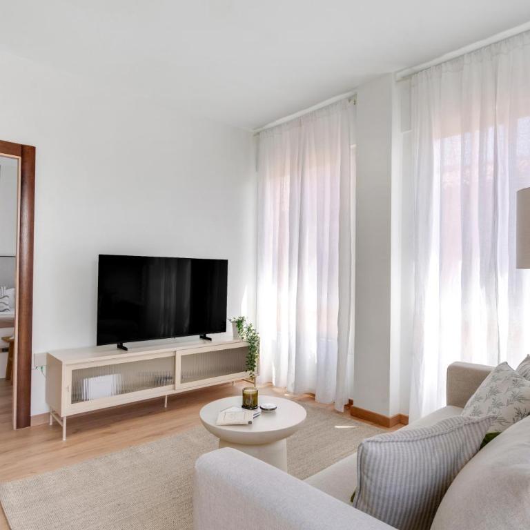 Capuchinos & Private terrace by ELE Apartments - Apartamento de 1 dormitorio - 12