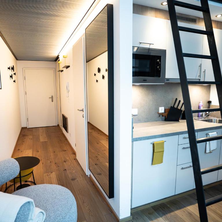 Microloft City Innsbruck - Apartment mit 1 Schlafzimmer - 13