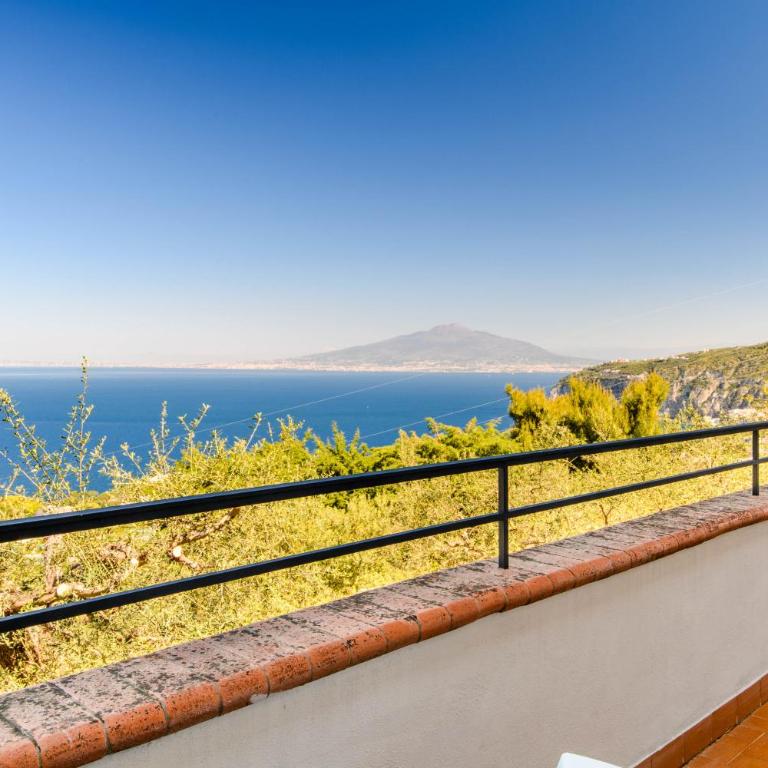 Casa Belvedere - Three-Bedroom House - 49