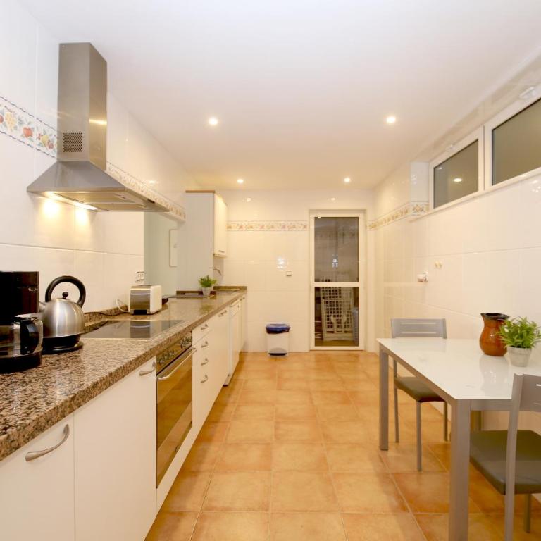 Estepona Port Apartment SEASHORE - Apartamento de 2 dormitorios - 17