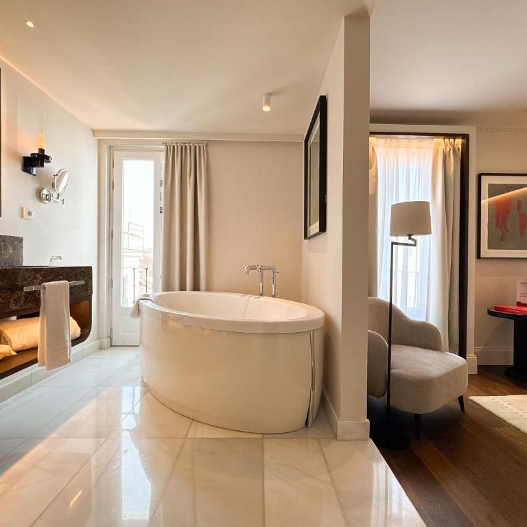Hospes Puerta de Alcalá, a Member of Design Hotels - Habitación Dreamer Doble - 1 o 2 camas - 7