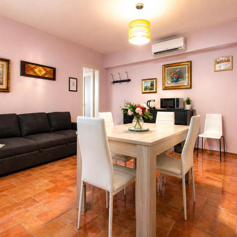 San Michele House- Appartamento Lucca, Centro Storico, 2 Camere - Two-Bedroom Apartment - 8
