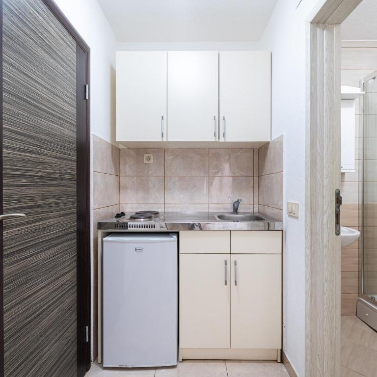 Velaris Apartments - Studio Apartman - 3