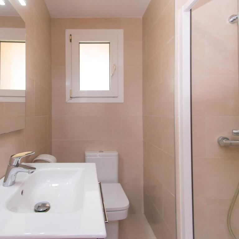 EMPORION PUIGSESFORQUES House in Calonge Spacious and bright - Three-Bedroom House - 27