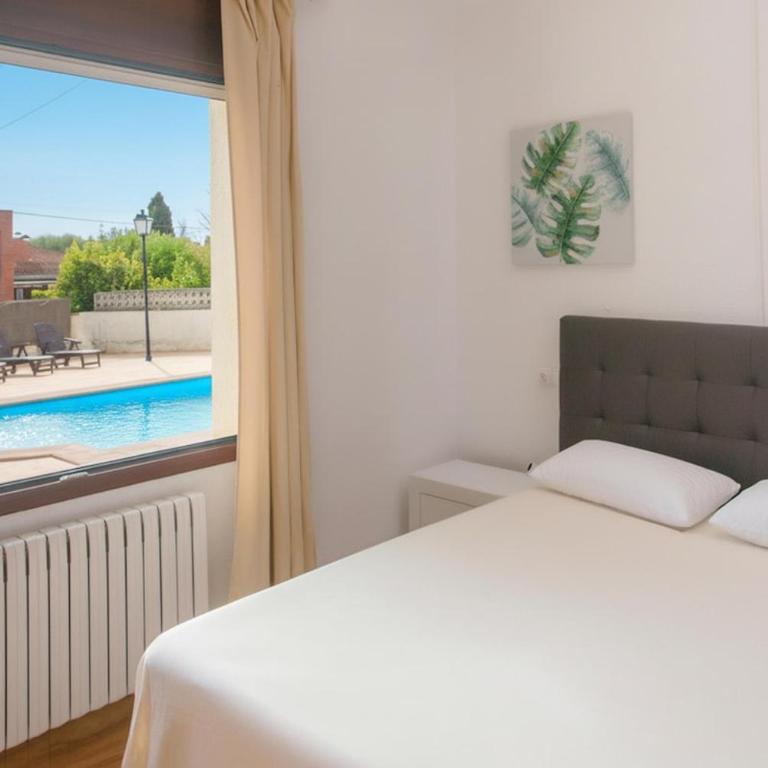 EMPORION PUIGSESFORQUES House in Calonge Spacious and bright - Three-Bedroom House - 18