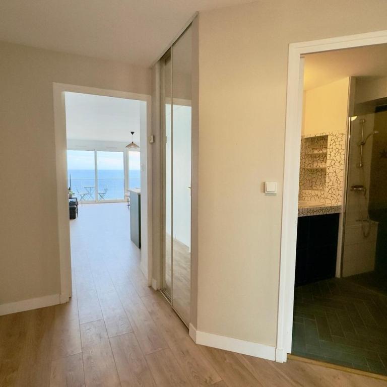Rêve Bleu Azur - Parking - Climatisation - Bureau - Traversant - Wifi -SudSéjourConciergerie - Appartamento con 2 Camere da Letto, Terrazza e Vista Mare - 21