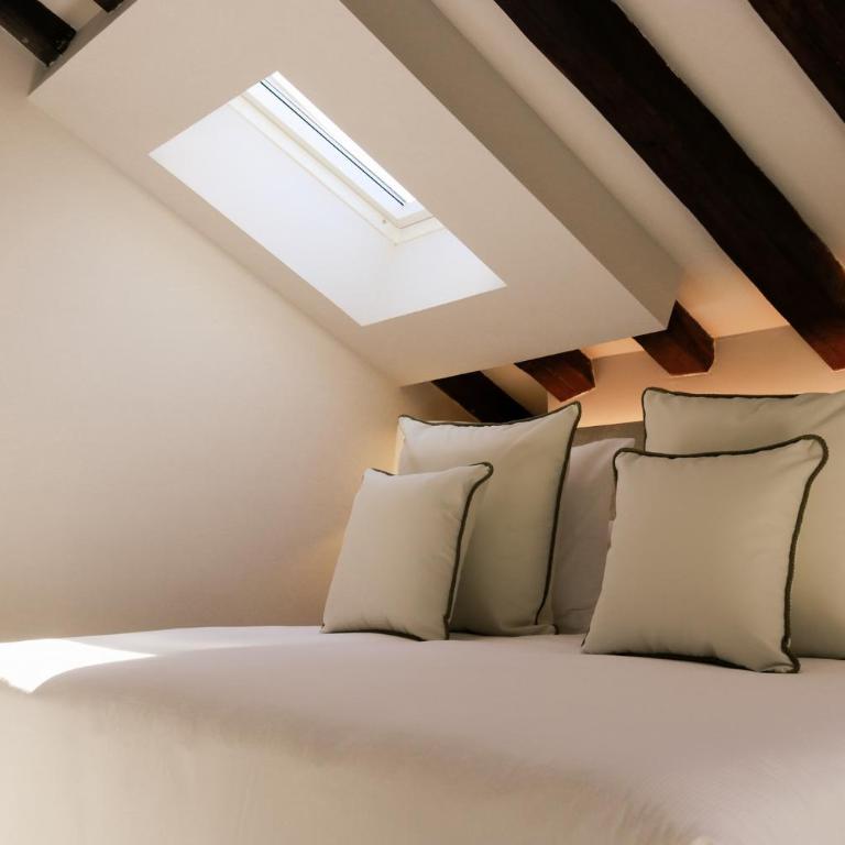 Hospes Puerta de Alcalá, a Member of Design Hotels - Suite Junior - 5