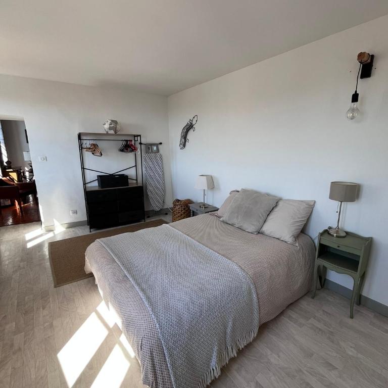 Appartement avec vue exceptionnelle Au pied de la Cathédrale - One-Bedroom Apartment - 16