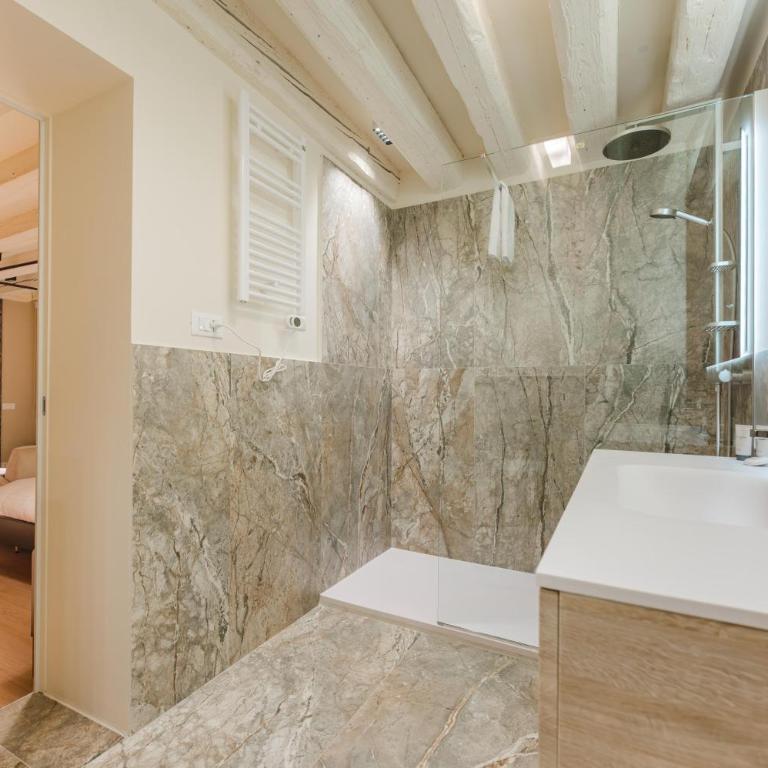 Elegant Residence in the Authentic Charm of Castello - Appartamento con 4 Camere da Letto - 10