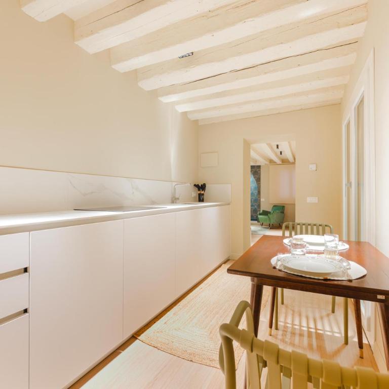 Elegant Residence in the Authentic Charm of Castello - Appartamento con 4 Camere da Letto - 17