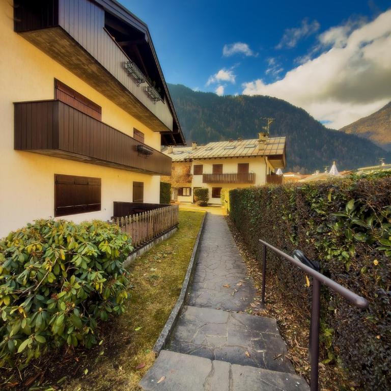 Pinzolo Pineta Stay - Appartamento con 3 Camere da Letto - 12