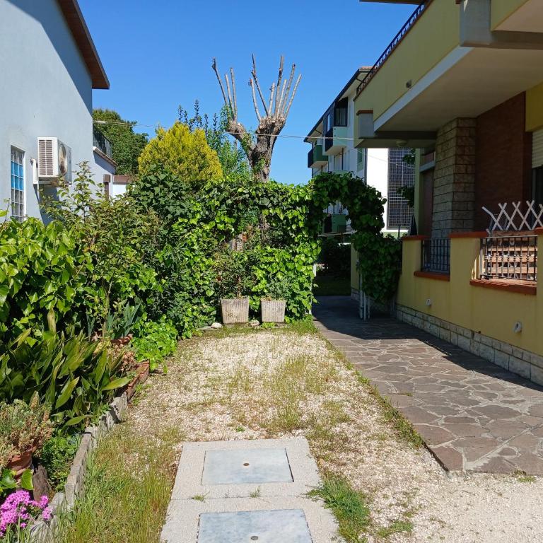 CN039 - Cesenatico, trilocale con giardino e posto auto - Appartamento con 3 Camere da Letto - 20
