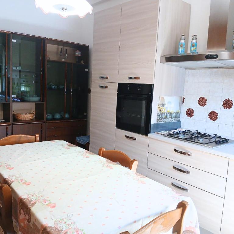 CN039 - Cesenatico, trilocale con giardino e posto auto - Appartamento con 3 Camere da Letto - 4