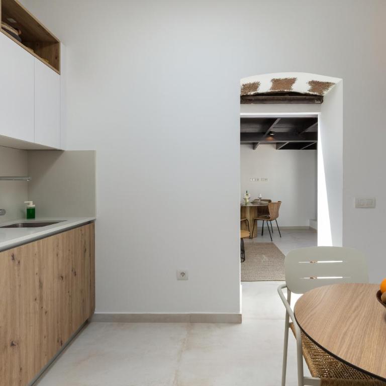 Roseta 1 by Escape Home - One-Bedroom Apartment with Terrace - 15