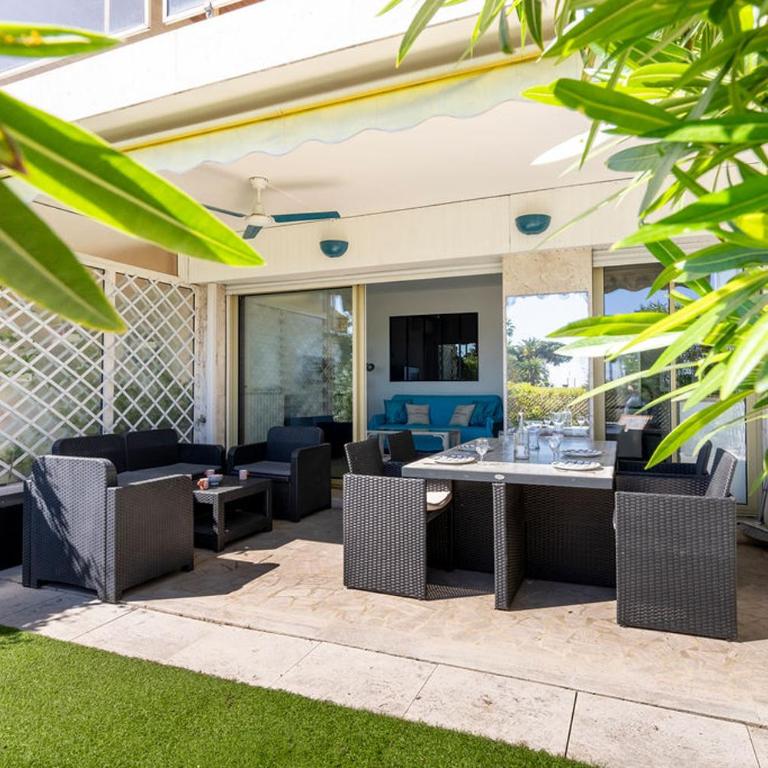 LA PARANTHÈSE CALME avec Terrasse, Jardin et Piscine - Apartment mit 1 Schlafzimmer und Terrasse - 14