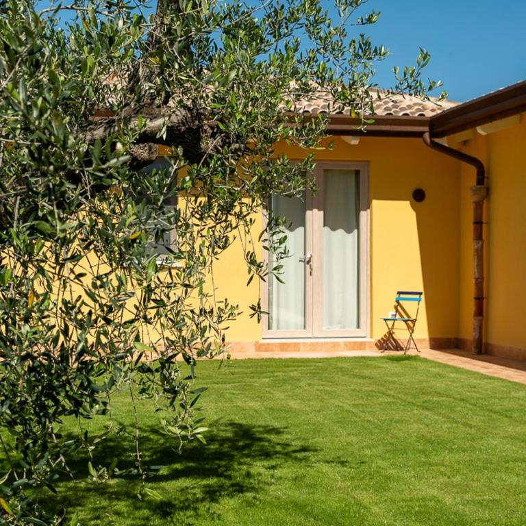 Agriturismo Bio Agricoccinella - Camera Matrimoniale con Vista Piscina - 4