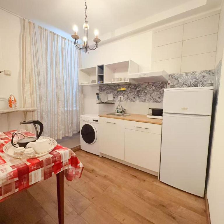 Vittorio Central Apartment 30 - Appartamento Standard con 3 Camere da Letto - 13