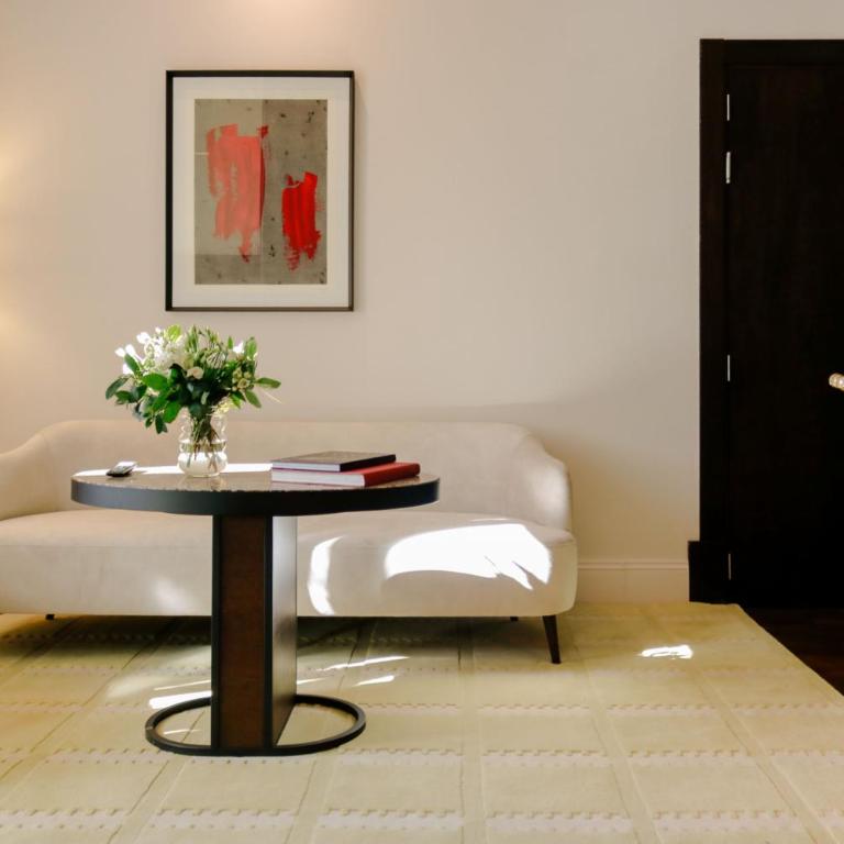 Hospes Puerta de Alcalá, a Member of Design Hotels - Suite - 6
