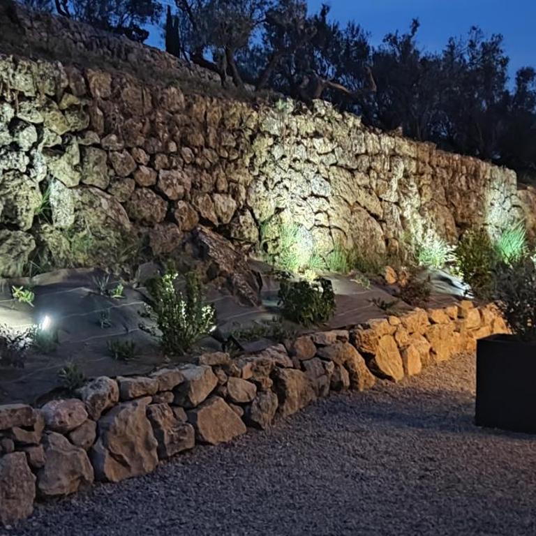 Villa Maya Blanca entre côte d́́́ Azur et gorges du Verdon et recharge voiture électrique - Studio - Vue sur Piscine - 10
