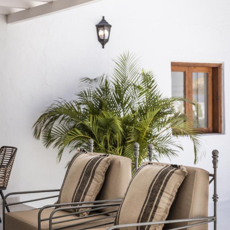 Roseta 1 by Escape Home - Villa with Private Pool - 16