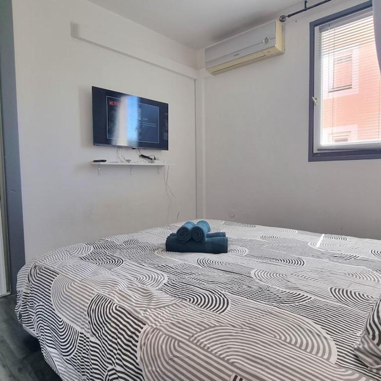 Chez K&D by Jean - One-Bedroom Apartment - 12