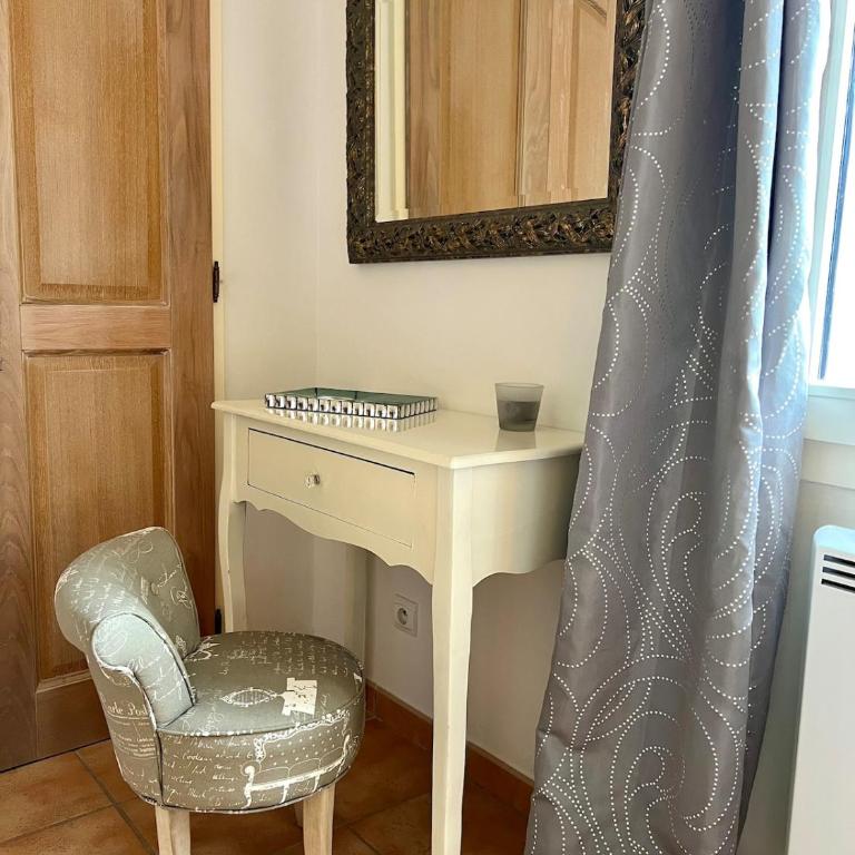 Maison Pont Royal l 6 pers l Pisc l Jardin l Golf - Maison 2 Chambres - 3
