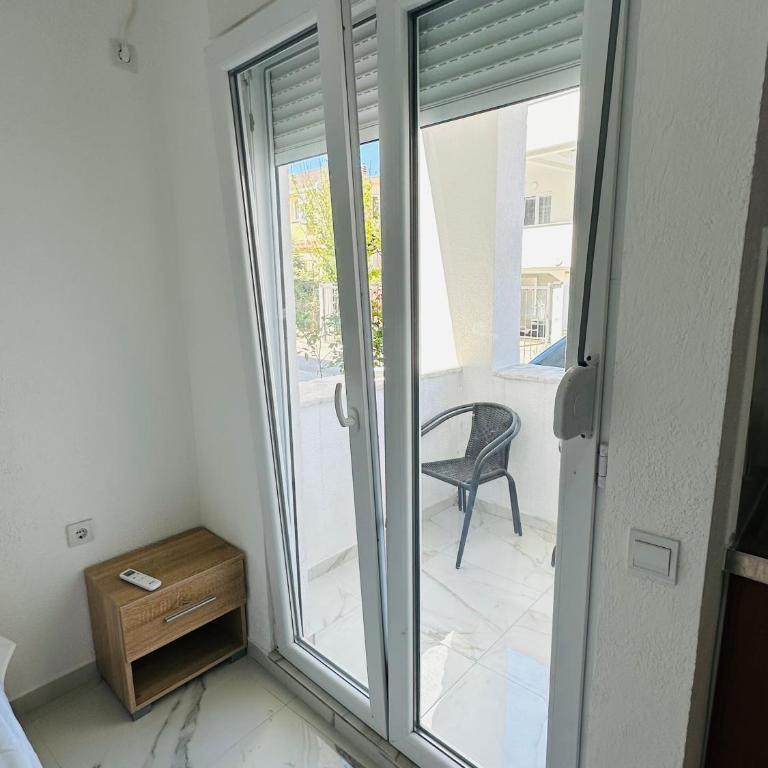 Garden studio apartmans - One-Bedroom Apartment - 6