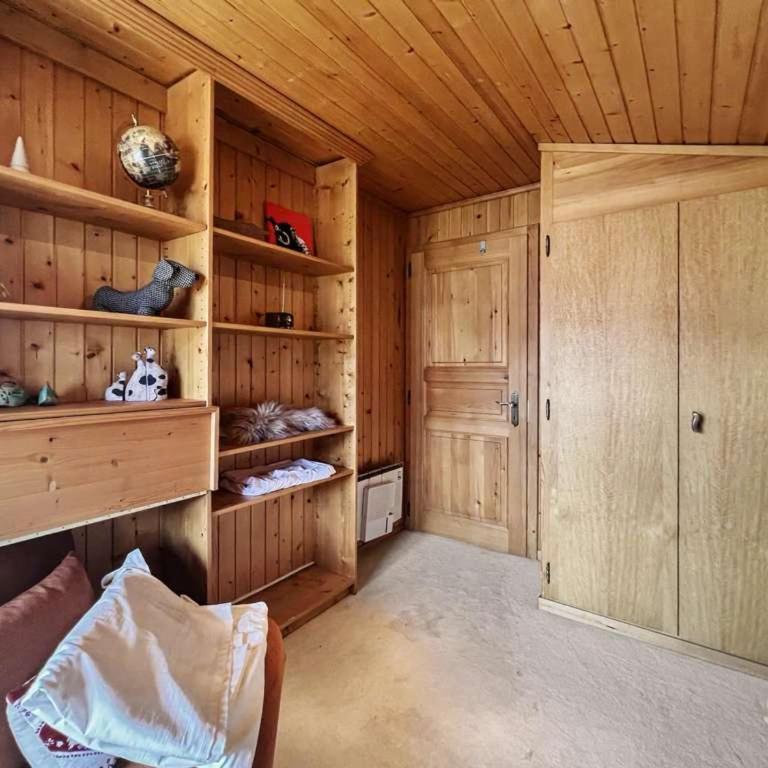 Chalet Bliss with Spectacular Views - Apartment - 55
