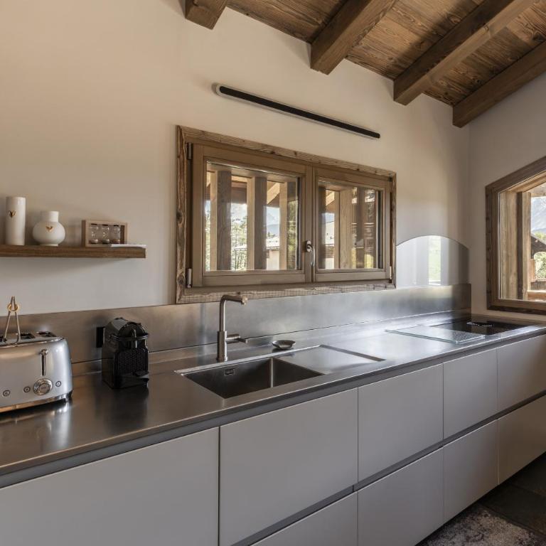 Chalet Suzane - Piscine & jacuzzi - 5 étoiles - Magnifiques vues - Chalet - 12