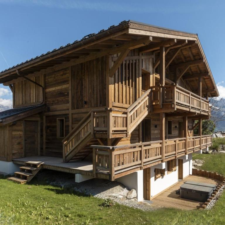 Chalet Suzane - Piscine & jacuzzi - 5 étoiles - Magnifiques vues - Chalet - 1