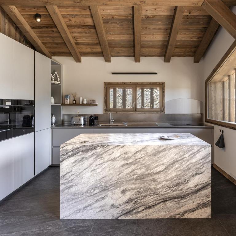Chalet Suzane - Piscine & jacuzzi - 5 étoiles - Magnifiques vues - Chalet - 4