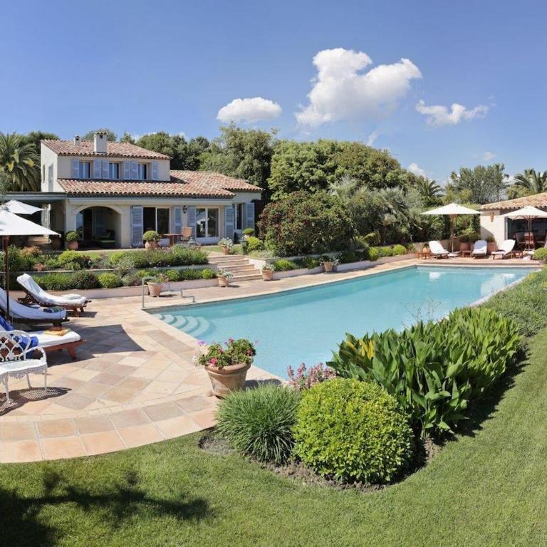 Splendid Villa near Valbonne - Villa - 1
