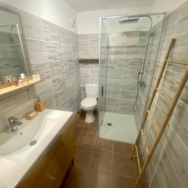 Appartement en RDC avec vue sur Lac - Appartement 2 Chambres - 16