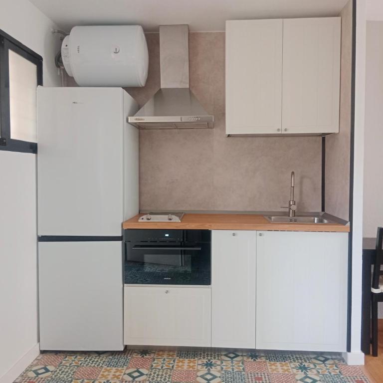Sun Beach Apartment - Apartamento de 1 dormitorio con vistas al jardín - 11