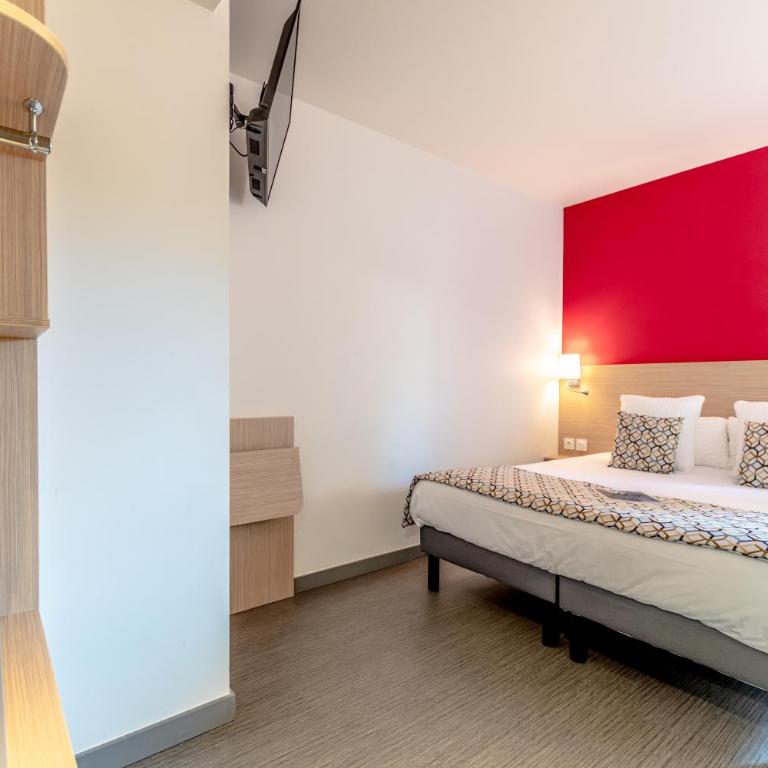 Sure Hotel by Best Western Saint-Raphael Le Dramont - Chambre Lit Queen-Size Standard - Rez-de-Chaussée/Non-Fumeurs - 1