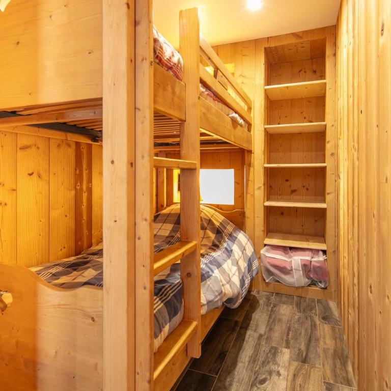 Le Valhalla Chamrousse - Proche Télécabines - Apartment - 6