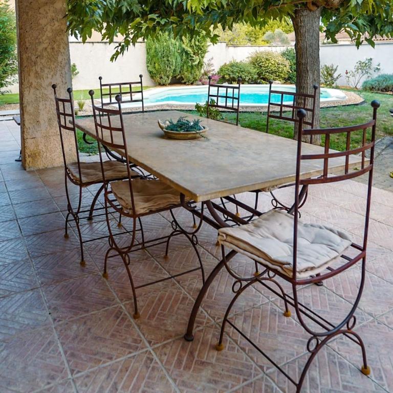 La Maison Provençale - Piscine - Vacation Home - 12